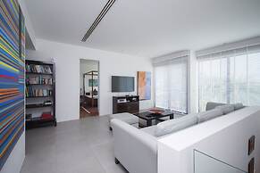 3-Bedroom Seaview Villa at Surin Beach