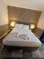 Lighthouse Hotel