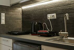 V36 Suites