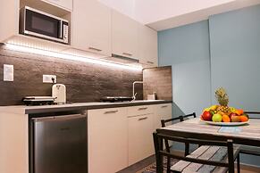 V36 Suites