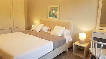 Arion Beach Hotel