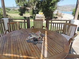 Arion Beach Hotel