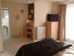 Heathfield Place