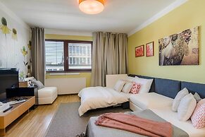 Luxury Center APT by Michal&Friends