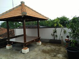 Made House