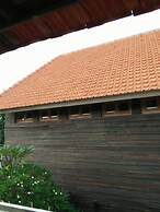 Made House