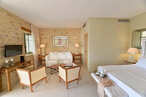 Akrolithi Boutique Hotel