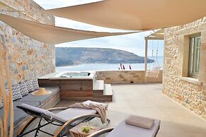 Akrolithi Boutique Hotel