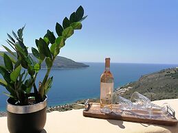 Akrolithi Boutique Hotel