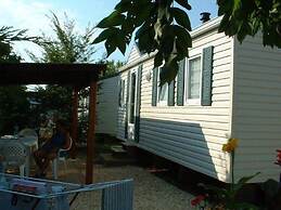 Camping Les Poutiroux - Mobilhome