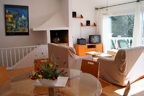 107522 - Apartment in Cala Canyelles