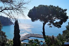 107522 - Apartment in Cala Canyelles