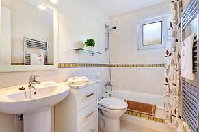 107620- Villa in Cala Porter