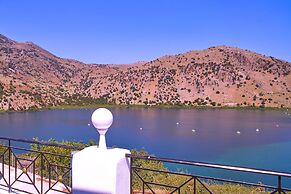 Lake View Suites