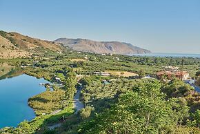 Lake View Suites
