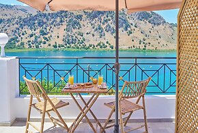 Lake View Suites