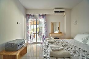 Lake View Suites