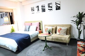CV House