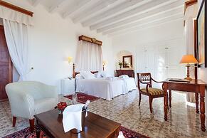 Hotel Llenaire