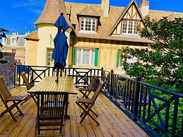 Villa Castel Chambres D'hôtes B&B