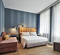 The Modernist Hotel
