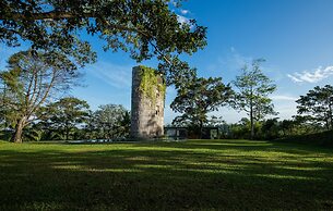 Tri Ahangama