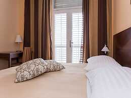 Sipa Apartments