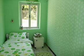 Guest House Gugily