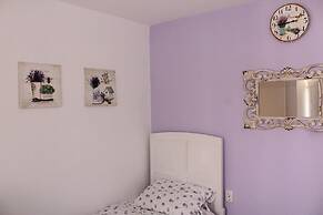 Guest House Gugily