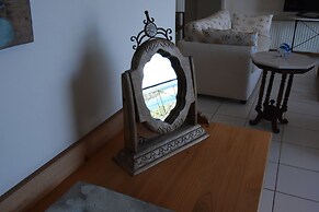 Top Floor With Stunning 360 View
