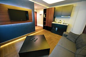 Kibar Hotel