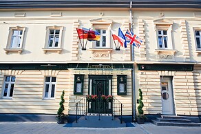 Sherlock Holmes Boutique Hotel