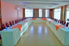 Strikers Hotel