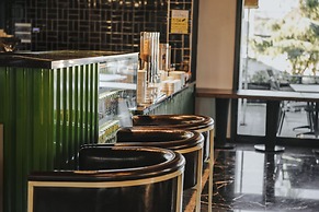 B&C Hotel