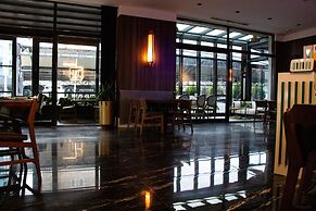 B&C Hotel