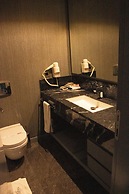 B&C Hotel