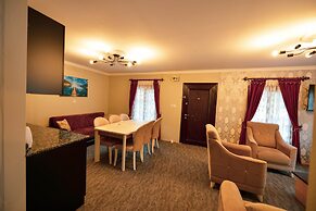 Monoir Suite