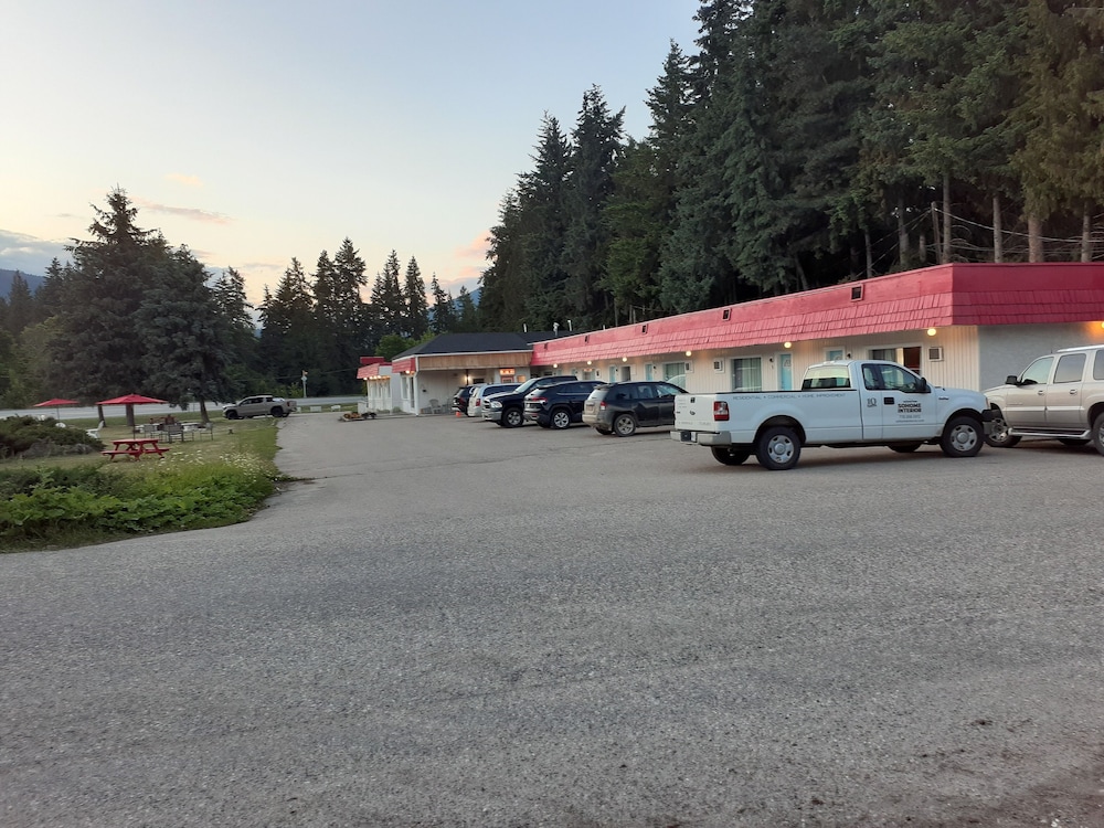 Motel Happy Salmon