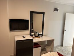 Bellissima Hotel