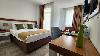 Karden Otel