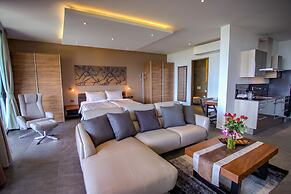 Ocean Rock Kalim