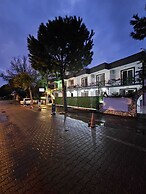 Moonlight Apart Hotel