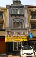 Hotel Syariah Mama Cengkareng