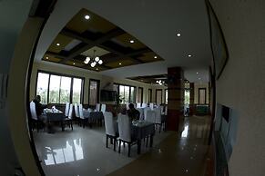 Eden Hotel