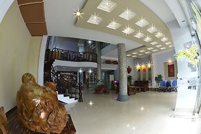 Eden Hotel