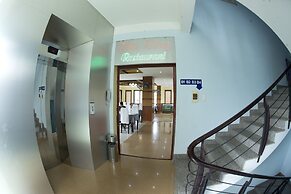Eden Hotel