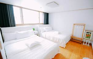 Jin Cozy House
