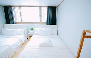 Jin Cozy House