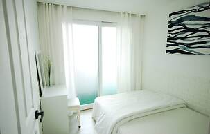 Jin Cozy House