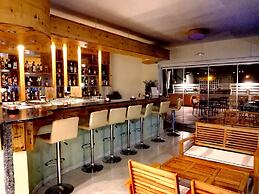 Ivory Serenity Hotel